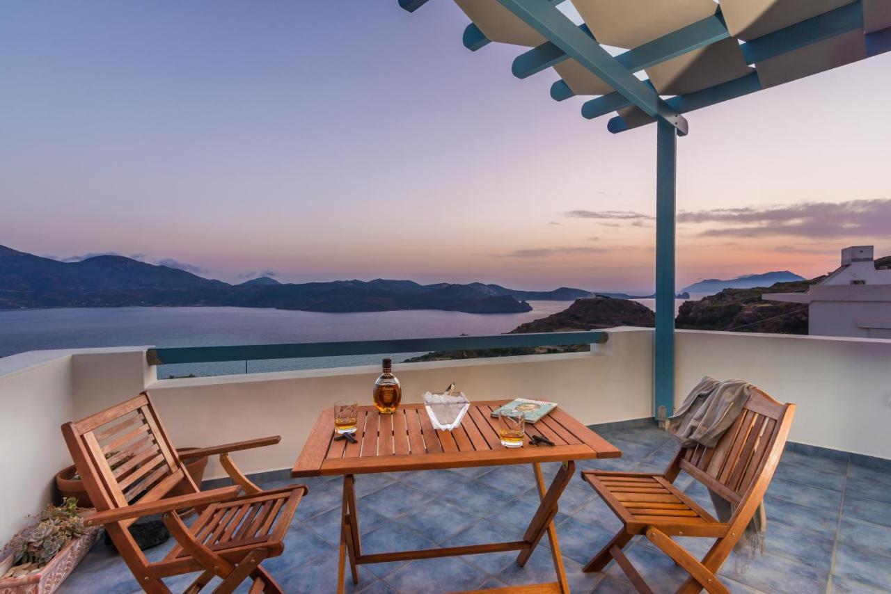 Villa Blue Sky Trypiti Bagian luar foto
